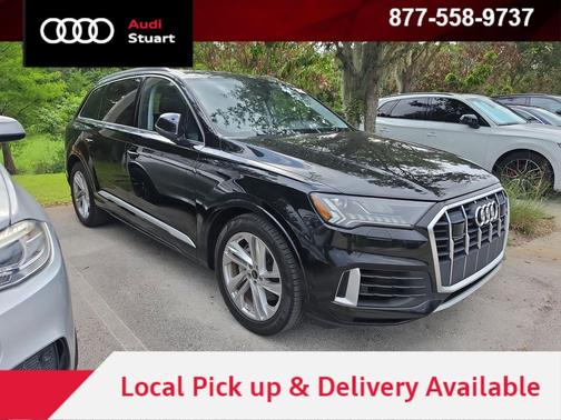 Mythos Black Metallic 2022 Audi Q7 55 Prestige