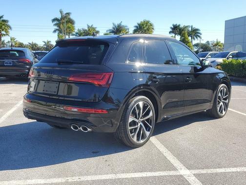 2022 Audi SQ5 3.0T Premium Plus