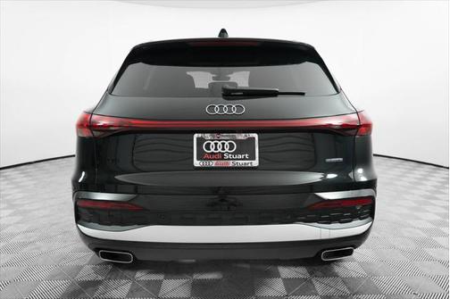 2025 Audi Q5 Premium