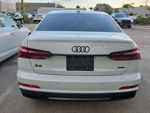 Glacier White Metallic 2022 Audi A6 55 Premium Plus