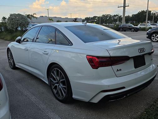 Glacier White Metallic 2022 Audi A6 55 Premium Plus