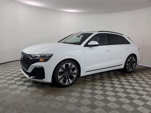 2026 Audi Q8 55 Premium Plus