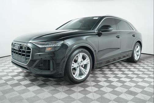 2022 Audi Q8 55 Prestige