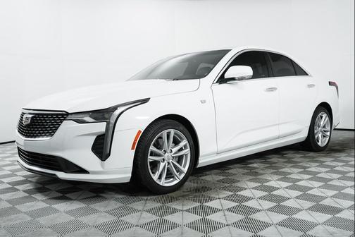 2023 Cadillac CT4 Luxury