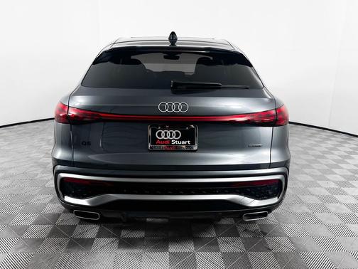 2025 Audi Q5 Premium Plus TFSI quattro S tronic