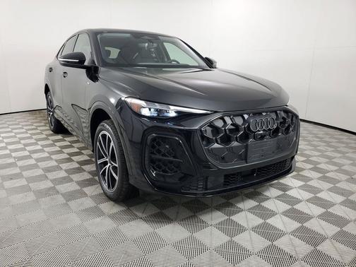 Mythos Black Metallic 2026 Audi Q5 Sportback Premium Plus TFSI quattro S tronic