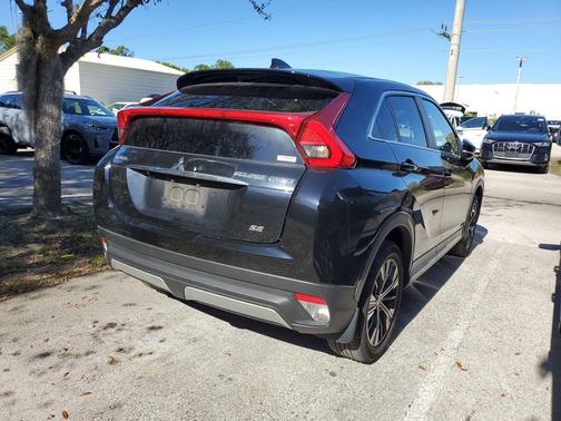2019 Mitsubishi Eclipse Cross SE