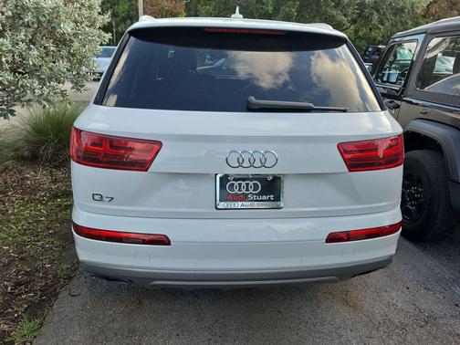 2019 Audi Q7 55 Premium Plus