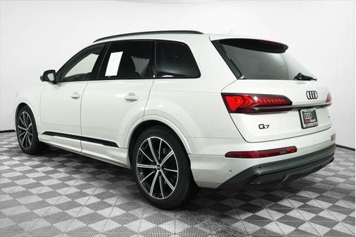 2022 Audi Q7 55 Prestige
