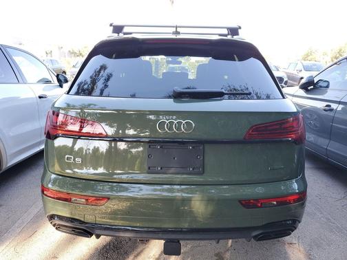 Green Metallic 2025 Audi Q5 45 S line Premium