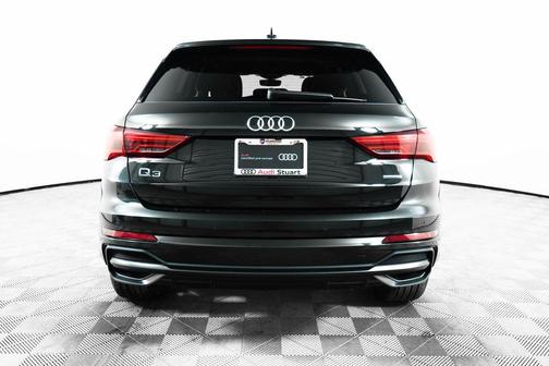2022 Audi Q3 45 S line Premium Plus