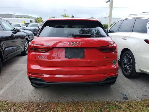 2023 Audi Q3 45 S line Premium Plus