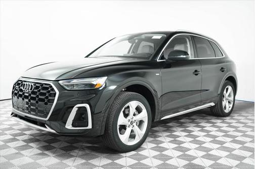 2022 Audi Q5 45 S line Premium Plus