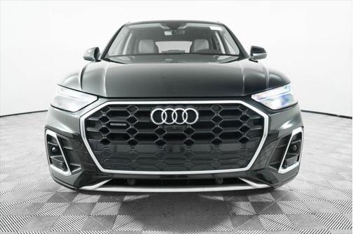 2022 Audi Q5 45 S line Premium Plus