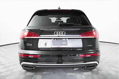 2022 Audi Q5 45 S line Premium Plus