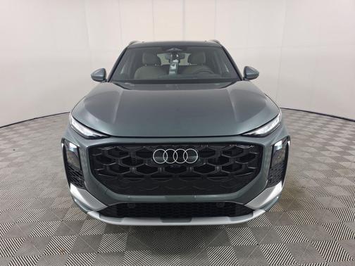Sage Green Metallic 2026 Audi Q3 TFSI quattro S tronic