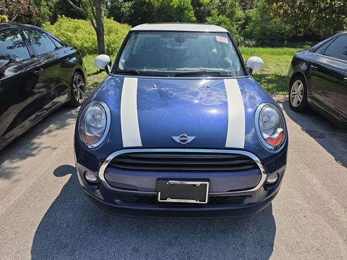 Deep Blue Metallic 2016 MINI Hardtop Cooper