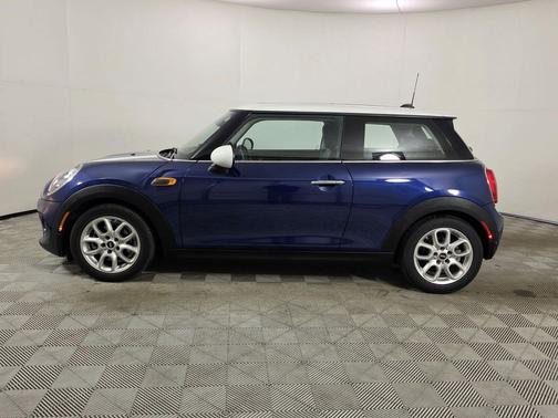 Deep Blue Metallic 2016 MINI Hardtop Cooper