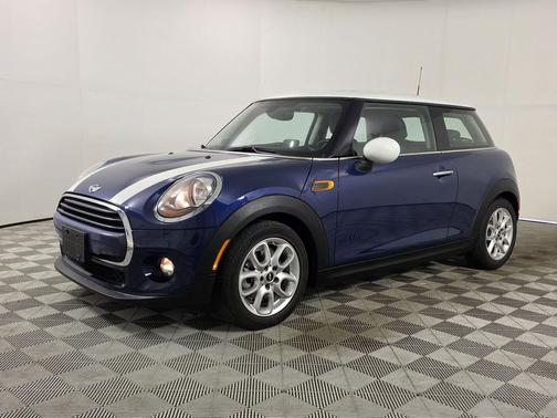 Deep Blue Metallic 2016 MINI Hardtop Cooper