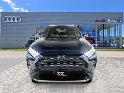 2019 Toyota RAV4 Hybrid SE