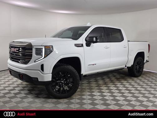Summit White 2022 GMC Sierra 1500 AT4X