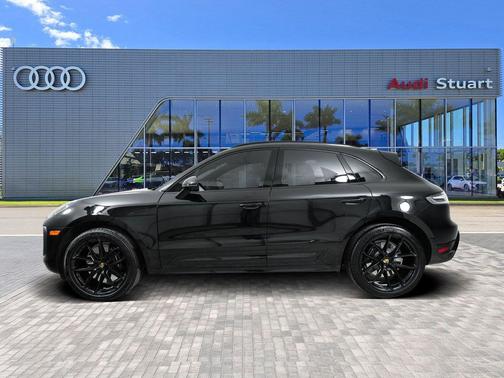 2024 Porsche Macan GTS