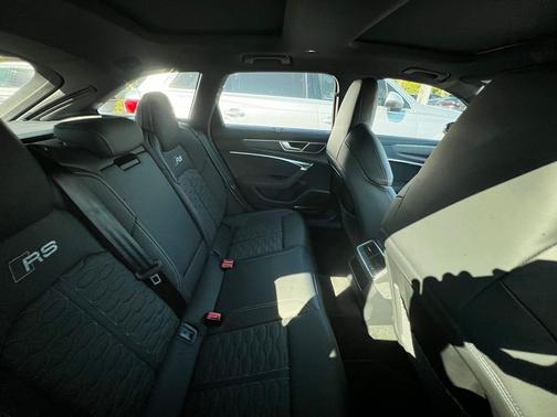 2024 Audi RS 6 Avant 4.0T