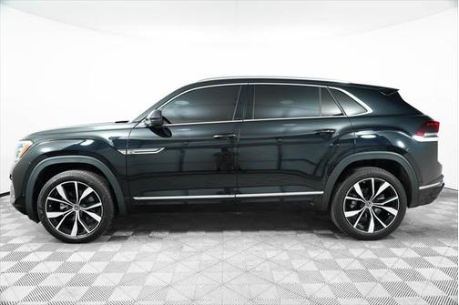 2024 Volkswagen Atlas Cross Sport 2.0T SEL Premium