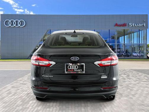 2019 Ford Fusion SEL