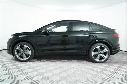 2024 Audi Q4 e-tron Sportback Premium Plus