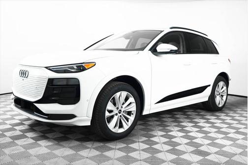 2025 Audi Q6 e-tron Premium