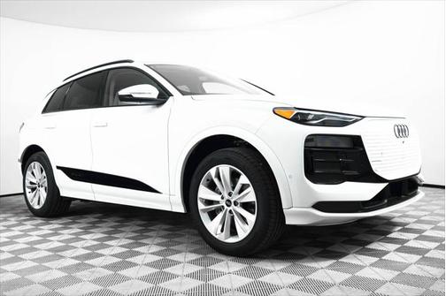 2025 Audi Q6 e-tron Premium
