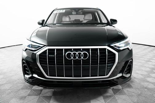 2024 Audi Q3 45 S line Premium Plus