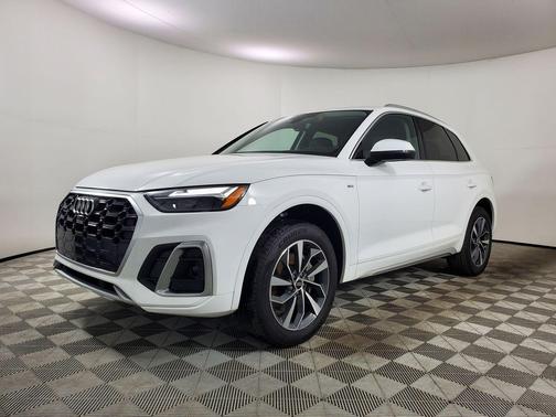 2023 Audi Q5 45 S line Premium Plus