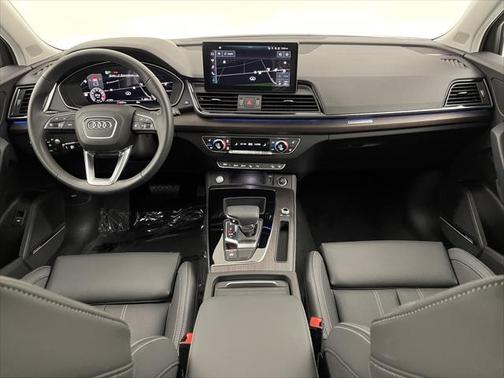 2021 Audi Q5 45 Prestige