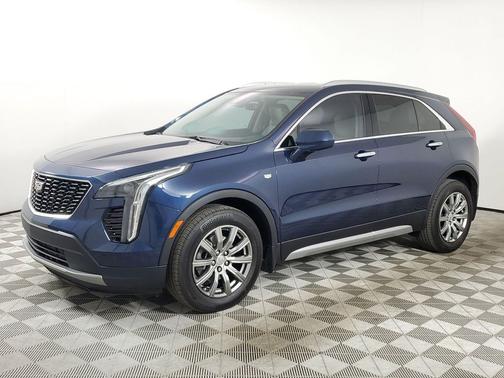 2020 Cadillac XT4 Premium Luxury