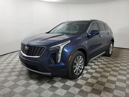 2020 Cadillac XT4 Premium Luxury