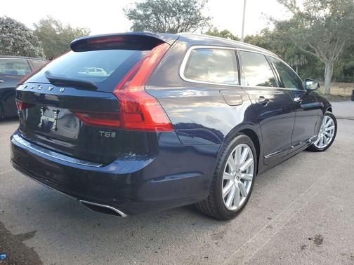 2019 Volvo V90 T5 Inscription