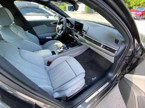 2021 Audi A4 45 S line Premium Plus