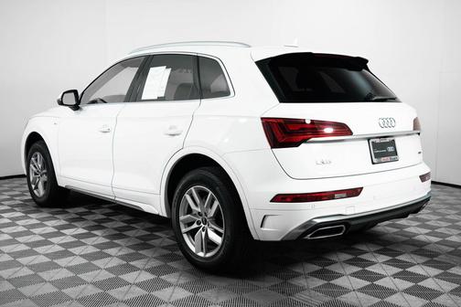 2023 Audi Q5 45 S line Premium