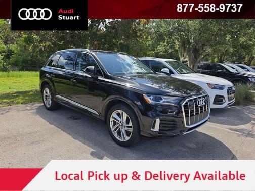 Mythos Black Metallic 2023 Audi Q7 45 Premium