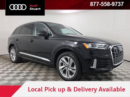 Mythos Black Metallic 2023 Audi Q7 45 Premium