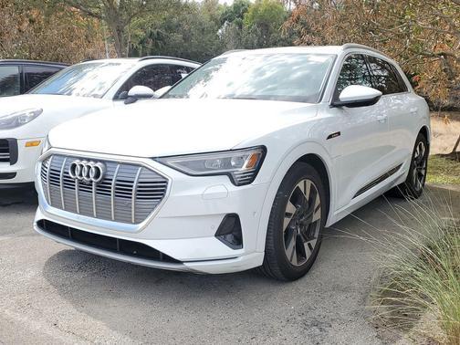 2023 Audi e-tron Premium Plus quattro