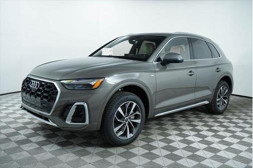 2023 Audi Q5 45 S line Premium Plus