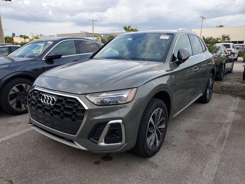 2023 Audi Q5 45 S line Premium Plus