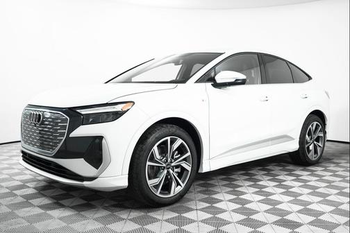 2025 Audi Q4 e-tron Sportback Premium Plus 55 quattro