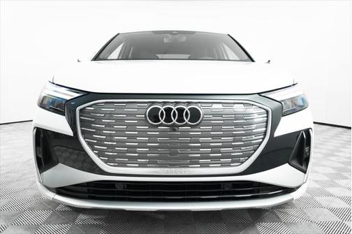 2025 Audi Q4 e-tron Sportback Premium Plus 55 quattro