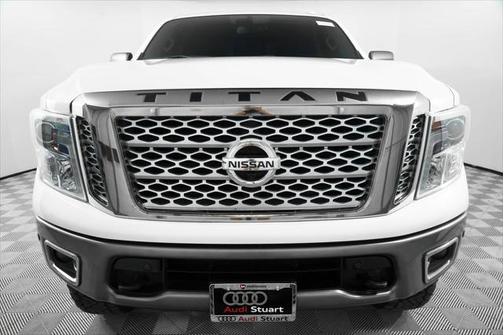 2019 Nissan Titan Platinum Reserve