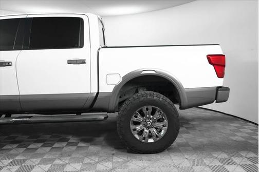 2019 Nissan Titan Platinum Reserve