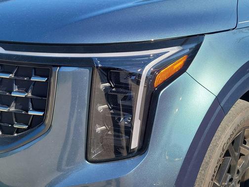 2025 Kia Carnival Hybrid SX